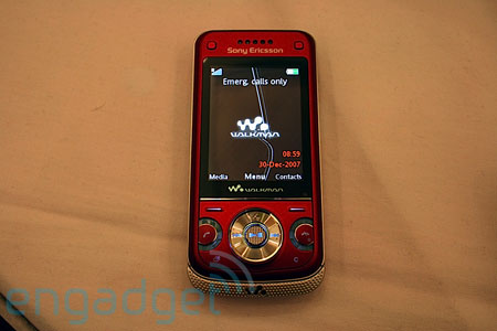 sony_ericsson_w760_2.jpg