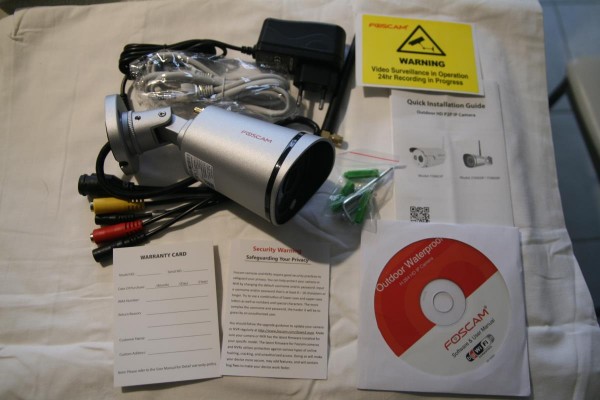 Foscam FF990P Caméra sans fil Wi-Fi