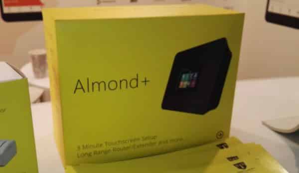Almond 3 Routeur Wi-Fi a écran tactile