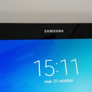 Samsung Galaxy Tab S2 top