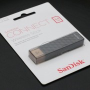 sandisk_stick_02