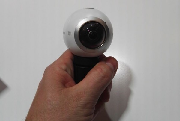 Samsung Gear 360 caméra bluetooth