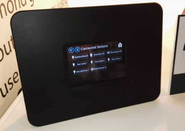 Almond 3 Routeur Wi-Fi a écran tactile