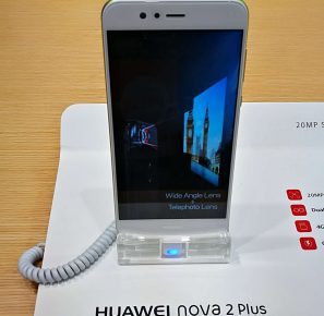 Huawei Nova 2 plus