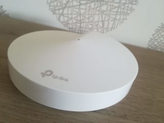 TP-Link Deco M9 Plus - Vue de face