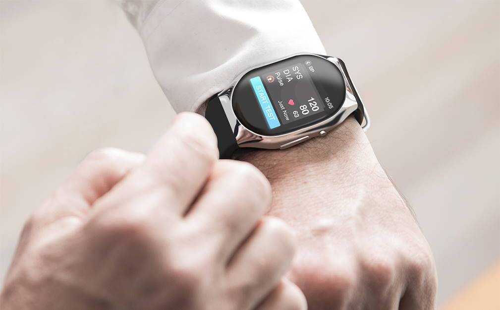 YHE BP DOCTOR PRO : La montre connectée pour un suivi de santé avec un VRAI  TENSIOMÈTRE ! 