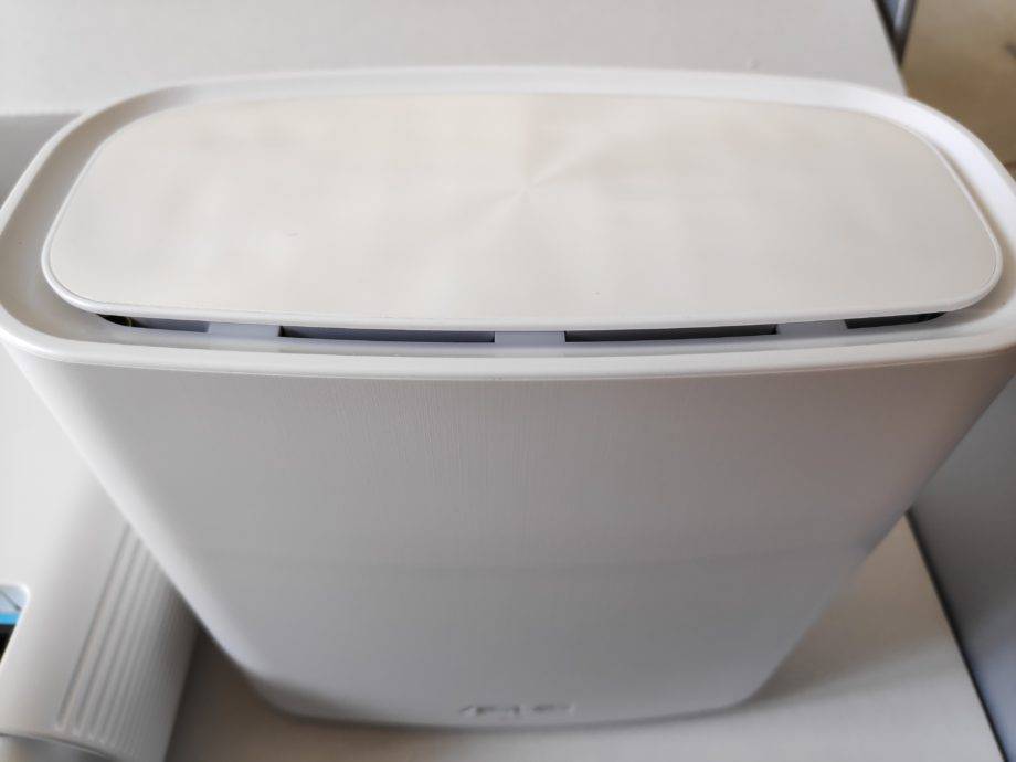 Asus ZenWifi CT8