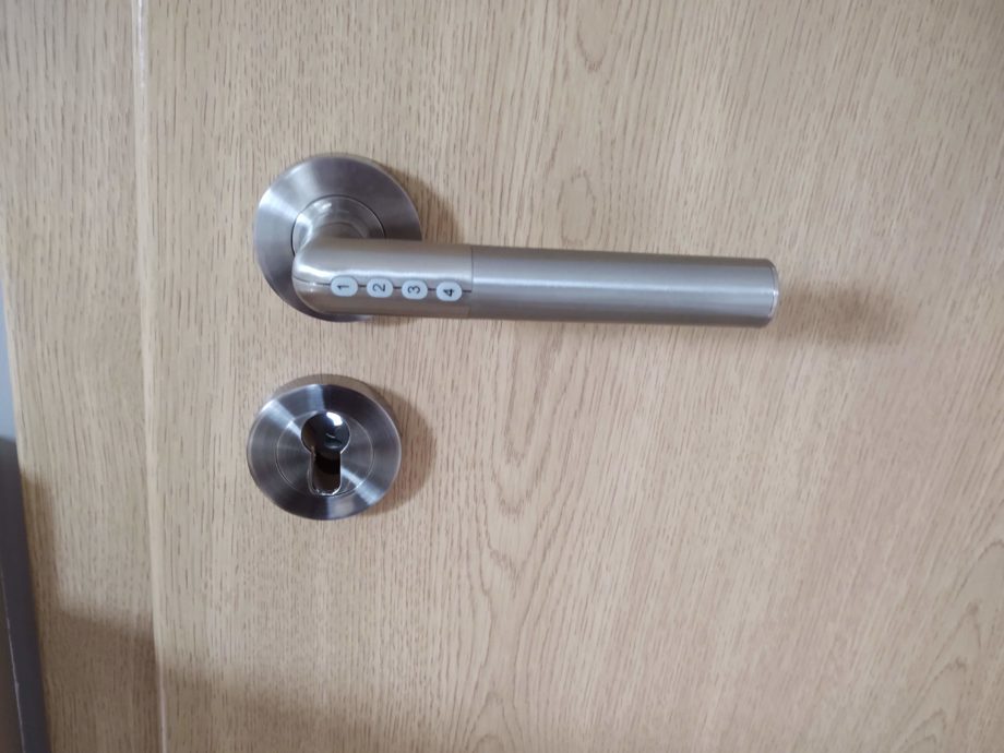 Smart handle ayr