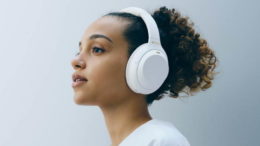 Sony WH-1000XM4 Silent White