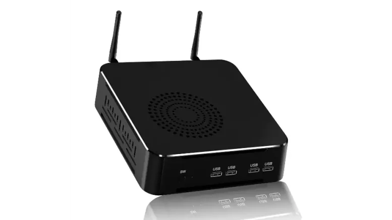 SmallPC Desktop Gaming Mini PC M7