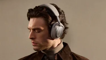 Bowers & Wilkins Px8 S2
